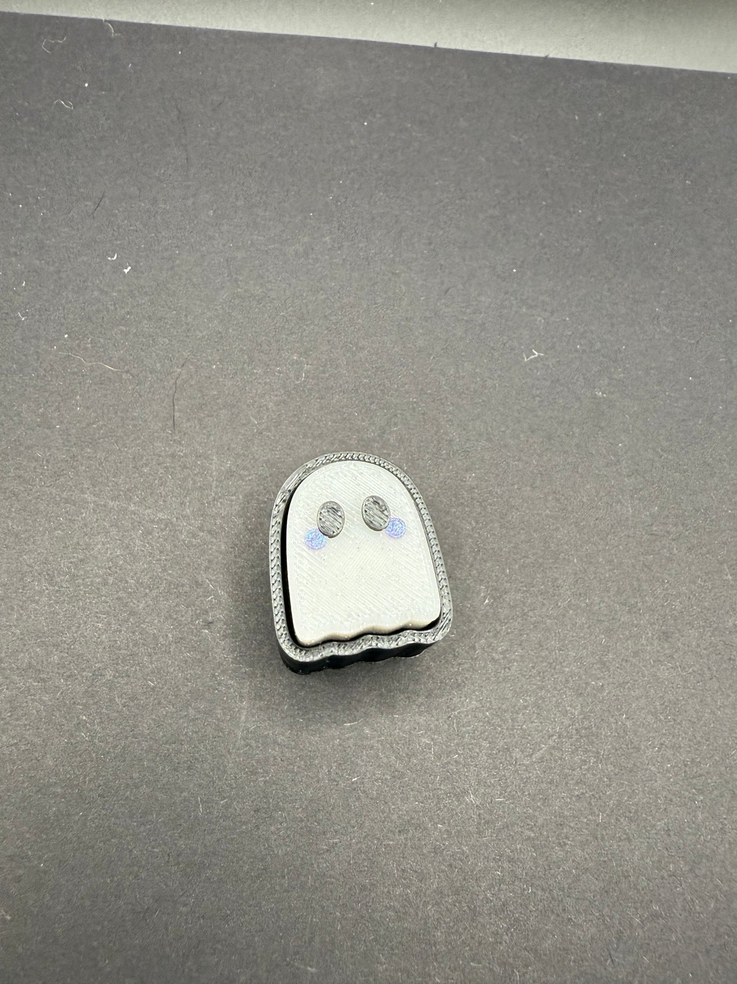 Ghost Keychain clicker