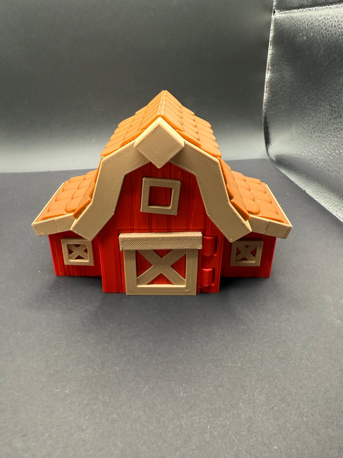Mini Barn and Farm Animals